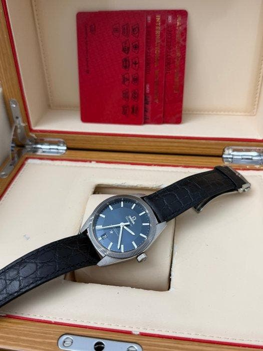 Omega - Globemaster - 130.33.39.21.03.001 - Heren - 2019, Handtassen en Accessoires, Horloges | Heren