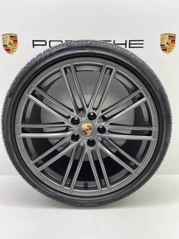 Porsche Cayenne E3 22 Turbo IV Titanium met banden (7-8mm), Ophalen, Banden en Velgen