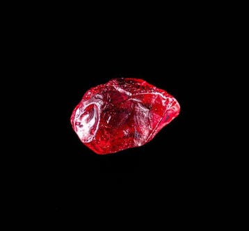 SAPHIR ROUGE EXCEPTIONNEL - Edelsteenkwaliteit SRI LANKA, Verzamelen