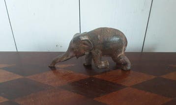 P. Chenet - Beeld, Olifant - 6.5 cm - Brons