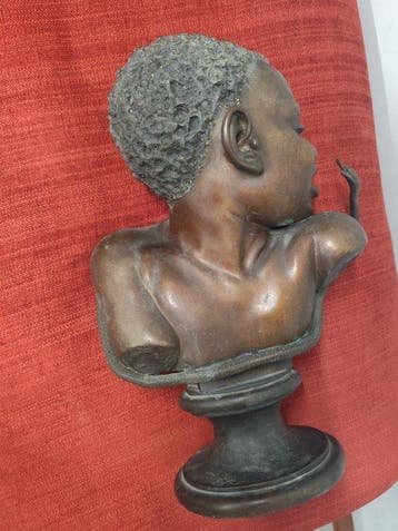 De Chirico (?) - Beeld, Busto - 40 cm - Brons