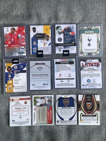 Topps Topps Vini Jr., Dennis Bergkamp Carte sérialisée,, Nieuw