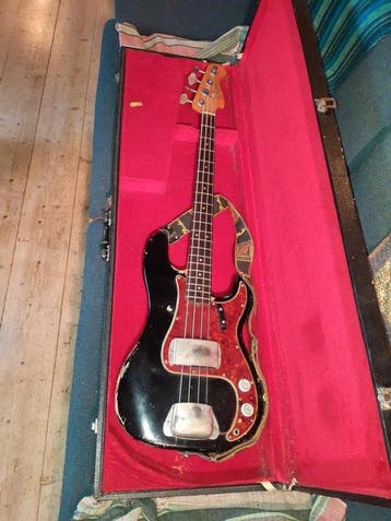 Fender - Precision Bass - - Guitare basse électrique -, Musique & Instruments