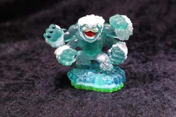 Skylanders Spyros Adventure: Slam Bam, Verzenden