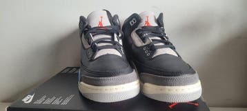 Nike - Nike air jordan rétro 3 rare air - Sneakers - Maat: