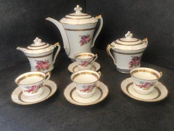 Fine Porcelain Coffee Service UML France — Marc Larchevêque,