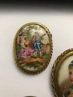 Themacollectie - Broches Porcelaine de Limoges - Romantische