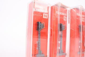 Fleischmann N - 9225 - Signaux (4) - Quatre signaux lumineux, Hobby & Loisirs créatifs, Trains miniatures | Échelle N