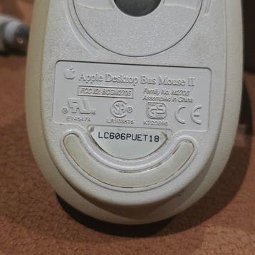 Apple Vintage Apple Desktop Bus Mouse II (ADB) – M2706 –, Nieuw