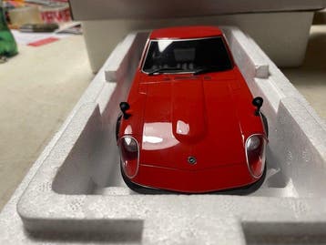 Otto Mobile 1:18 - Voiture miniature - Nissan Fairlady 240Z, Nieuw