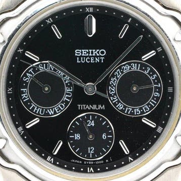 Seiko - Lucent Triple Calendar Titanium - Zonder