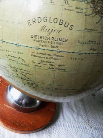 Globe - D.Reimer ( Andrews & Steiner) Berlin 1959 - MAJOR