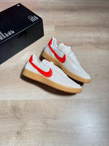 Nike - Sneakers - Maat: EU 42.5 - Nieuw met tags, Nieuw