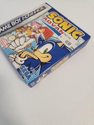 Nintendo - Gameboy Advance - Sonic Advance Cartridge & Box -