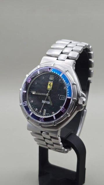 Ferrari - diver - Sans prix de réserve - S-1581 - Homme -