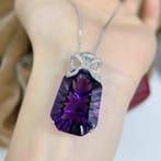 Luxe 45 karaat amethist hanger – Intense kleur &, Collections