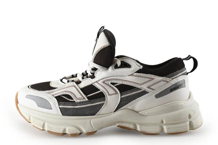 Axel Arigato Sneakers in maat 39 Wit, Kleding | Dames, Schoenen, Wit, Zo goed als nieuw, Sneakers, Verzenden