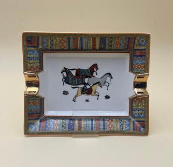 Porcelaine de Limoge - Hermès - Cendrier - Cheval dOrient -