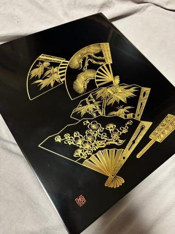 Echizen lacquerwareGOLD maki-e - Kiyoteru Morita ( )