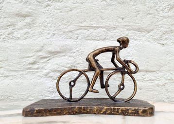 Beeldje - A biker - Brons, Antiek en Kunst