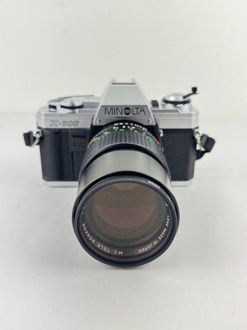 Minolta X-300 + MC Tele Rokkor 2,8/135mm | Analoge camera