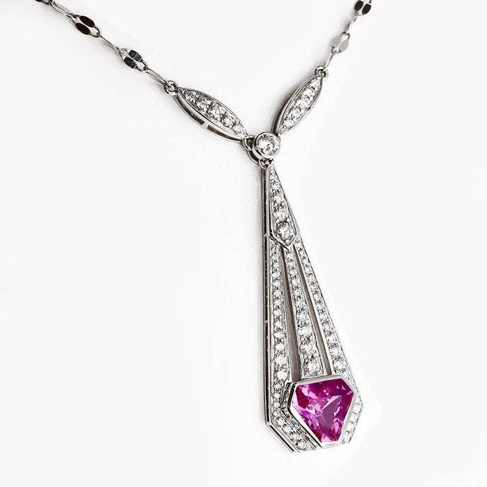 Zonder minimumprijs - Ketting met hanger - 18 karaat, Handtassen en Accessoires, Antieke sieraden