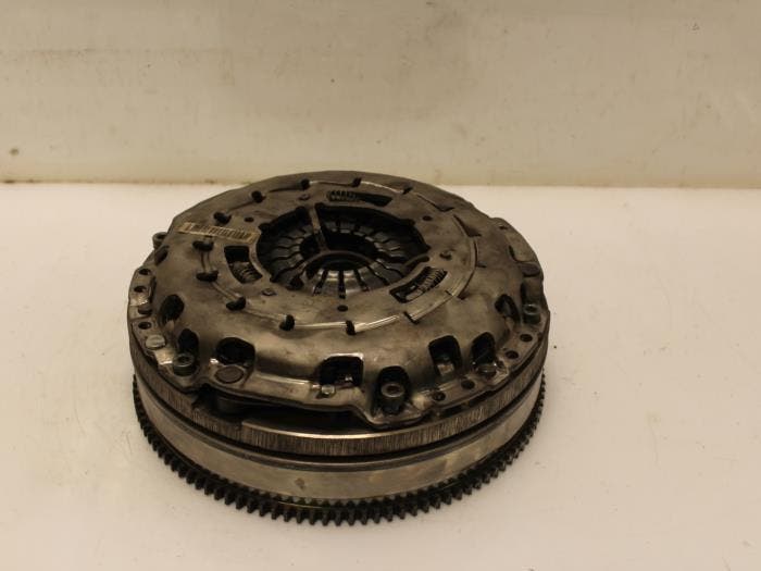Dubbele massa vliegwiel BMW 3-Serie O140900, Auto-onderdelen, Motor en Toebehoren