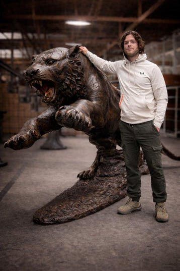 Beeld, Monumentale bronzen tijger – levensgroot – 295 cm –