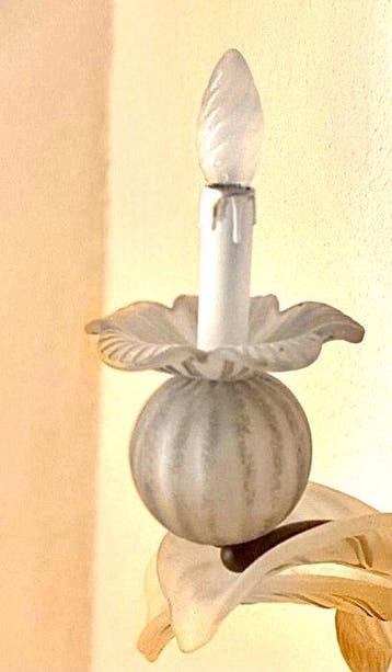 Lustre - Opaline - Un lustre vintage rustique fabriqué à la