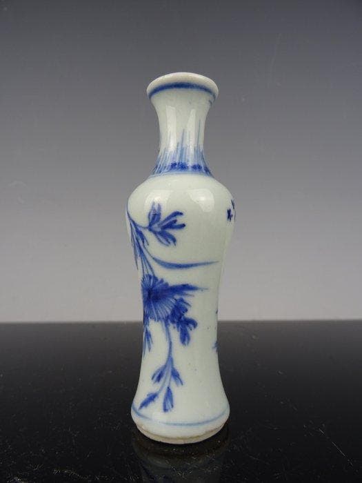 Vaas - Porselein - China - Transitionele periode (Zonder, Antiek en Kunst, Antiek | Overige Antiek