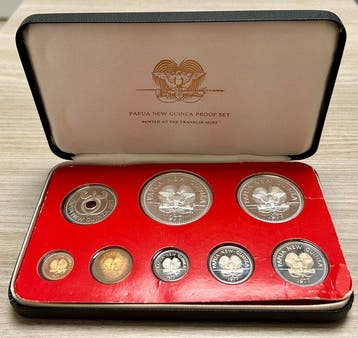 Papoea-Nieuw-Guinea. 1-5 Kina, 1-20 Toea 1977, Proof Set 8 x