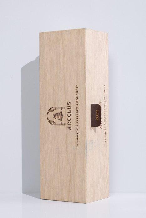 2019 Château Angélus, Hommage à Elisabeth Bouchet -, Collections, Vins