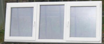 pvc raam , chassis , venster 213 x 90 wit / zwart  ral 9011, Doe-het-zelf en Bouw, Kunststof, Raamkozijn, Nieuw, Ophalen of Verzenden