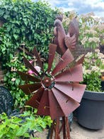 Sculpture dextérieur, Metalen Windmolen op Vierpoot –