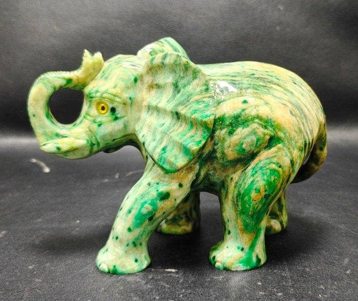 Aventurine Met de hand gesneden olifant - Hoogte: 160 mm -, Verzamelen, Mineralen en Fossielen