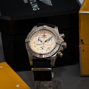 Breitling - Avenger - E73360 - Heren - 2000-2010