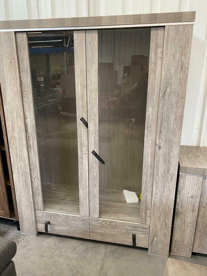 Casino vitrine, grey (nieuw, outlet), Huis en Inrichting, Kasten | Vitrinekasten, Nieuw