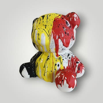 RED - sculptuur, Bear belgium - 19 cm - Hars - 2026