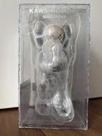 Kaws (1974) - KAWS:HOLIDAY SINGAPORE