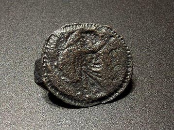 Laat-Romeins / Vroeg-Byzantijns Brons Zegelplaat met een, Antiek en Kunst