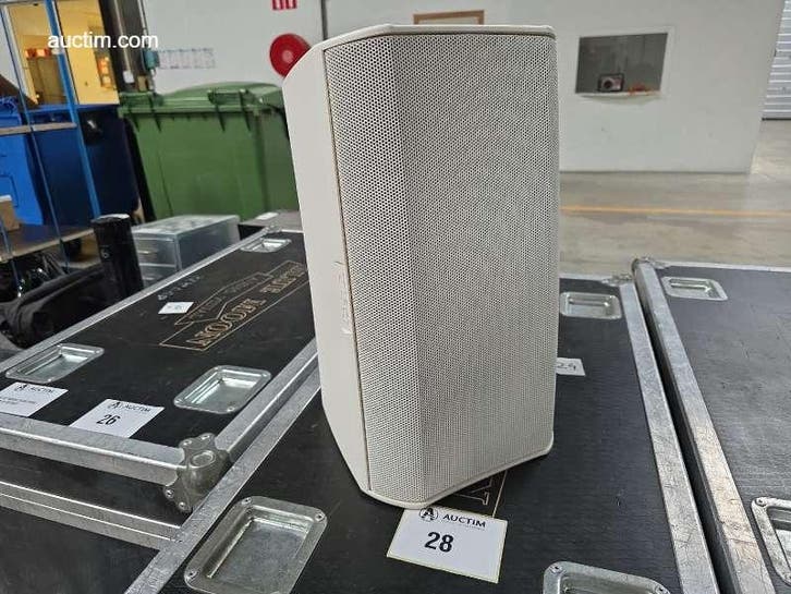 Speaker wit QSC AD-S8T, Zakelijke goederen, Horeca | Meubilair en Inrichting