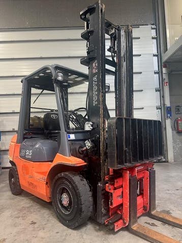 Toyota 42-7FGF25 TDL/écarteur, Chariot élévateur