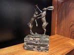 Sculpture, “Boxing Hares” - 25 cm - Bronze, Marbre