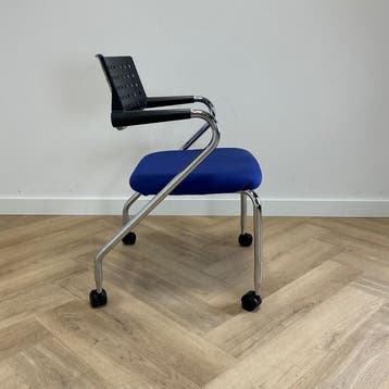 Vitra Visaroll Design vergaderstoel,  blauw - zwart, Huis en Inrichting, Gebruikt, Zwart, Eén