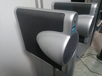Kef - Kit 100 enceintes satellites Uni-Q avec pieds au sol, TV, Hi-fi & Vidéo