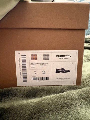 Burberry - Mocassins - Maat: EU 43 - Nieuw in doos
