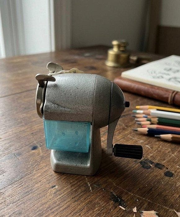 Puntenslijper, Antiquités & Art, Antiquités | Assiettes décoratives & Carrelages