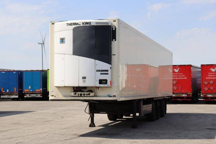 Veiling: Reefer Oplegger Schmitz Cargobull 2015, Auto's, Vrachtwagens, Ophalen