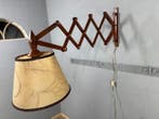 T. Zweers - Wandlamp - Hout, Metaal - Gepatenteerde, Antiek en Kunst