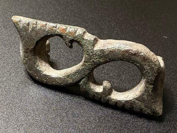 Oud-Romeins Brons Zeldzame opengewerkte broche in de vorm